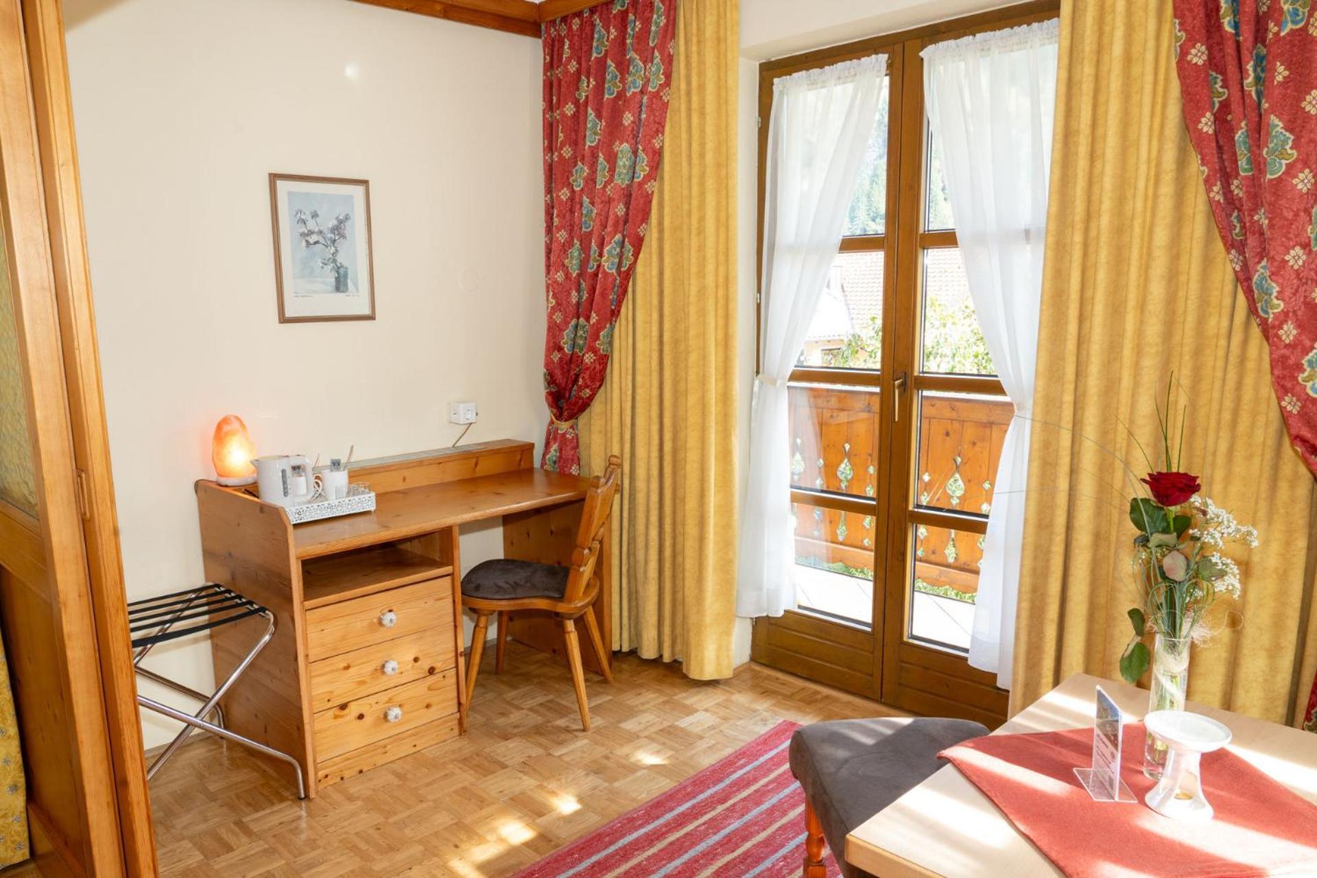 Bauernhofhotel "Die Unterbergerin" - Zimmer Mit Fruehstueck Und Ferienwohnungen In Gastein Mit Gratis Thermeneintritt دورفغاستين المظهر الخارجي الصورة