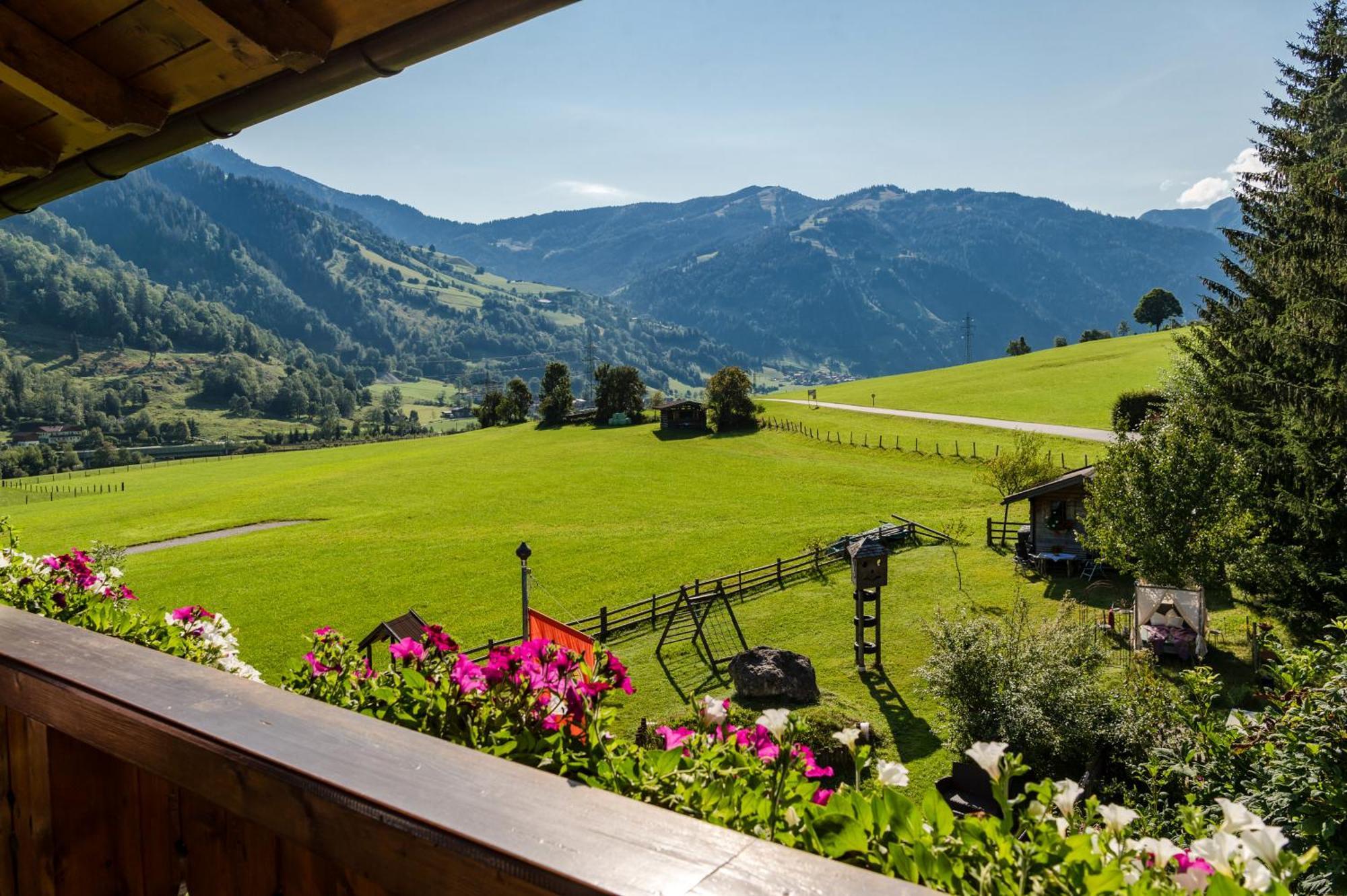 Bauernhofhotel "Die Unterbergerin" - Zimmer Mit Fruehstueck Und Ferienwohnungen In Gastein Mit Gratis Thermeneintritt دورفغاستين المظهر الخارجي الصورة