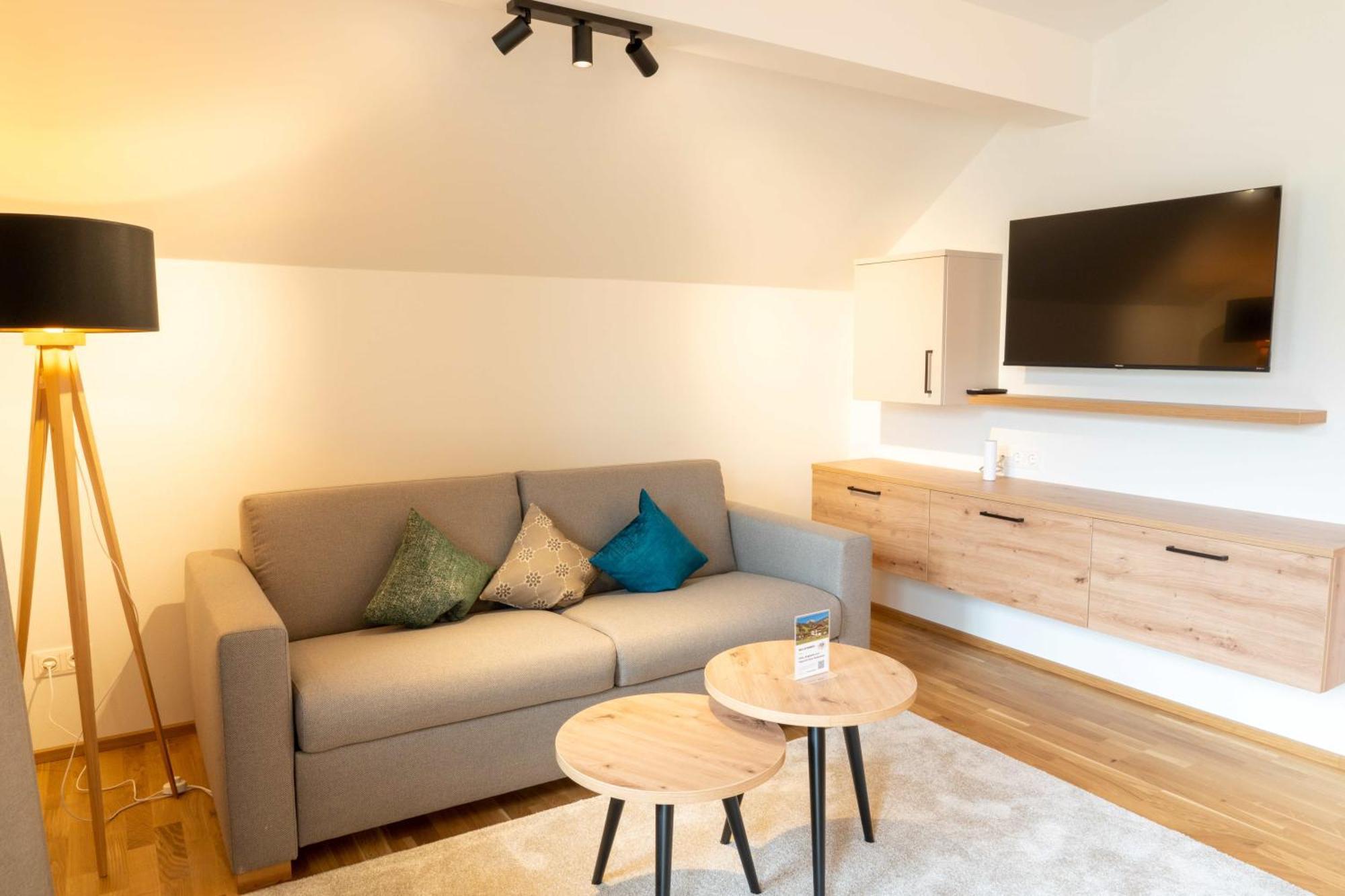 Bauernhofhotel "Die Unterbergerin" - Zimmer Mit Fruehstueck Und Ferienwohnungen In Gastein Mit Gratis Thermeneintritt دورفغاستين المظهر الخارجي الصورة