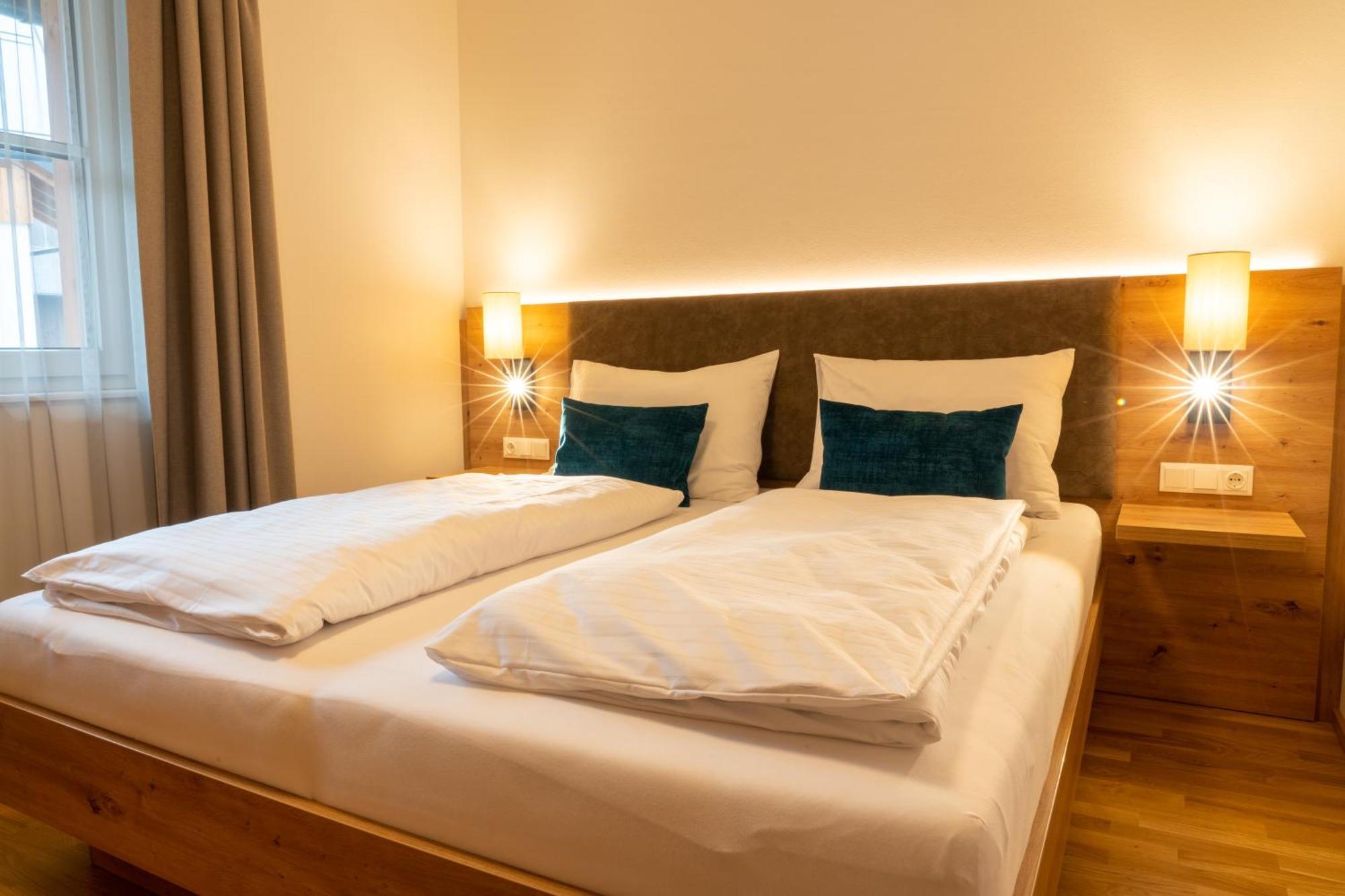 Bauernhofhotel "Die Unterbergerin" - Zimmer Mit Fruehstueck Und Ferienwohnungen In Gastein Mit Gratis Thermeneintritt دورفغاستين المظهر الخارجي الصورة